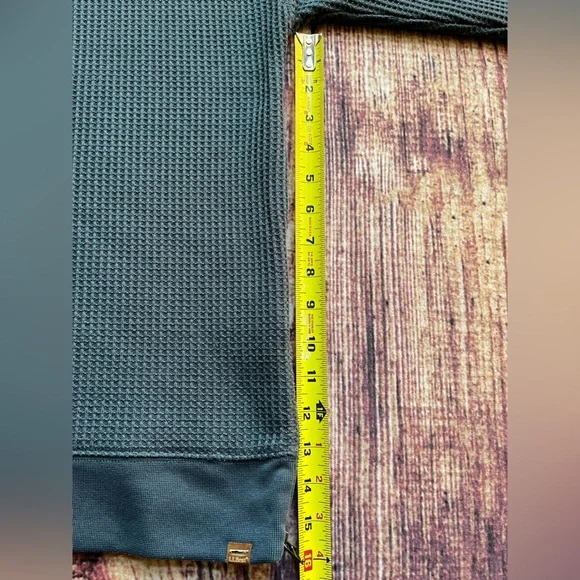 Women’s L.L. Bean teal pull over waffle weave long sleeve shirt top. Size medium - Picture 14 of 15